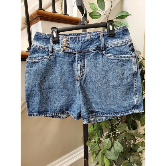 L.A. Blues Women's Blue Denim 100% Cotton Mid Rise Pull on Jeans Short Size 8 - Picture 8 of 8